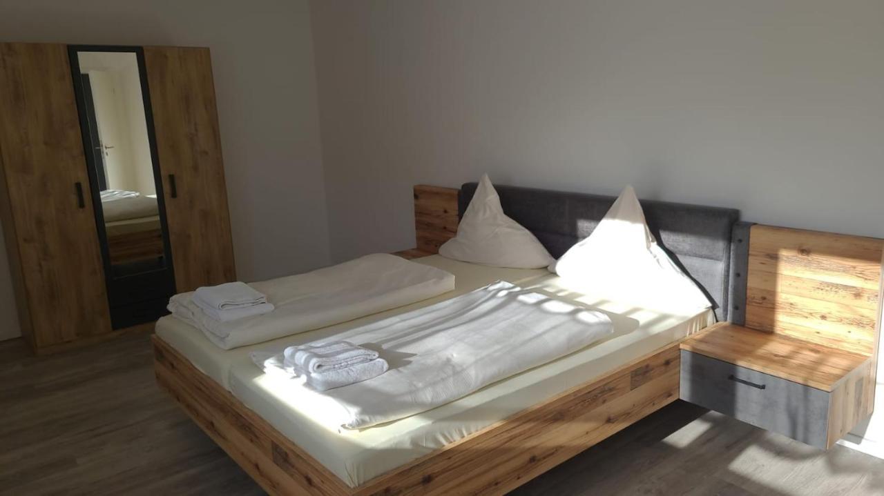 G & L Hotel Dortmund Bagian luar foto