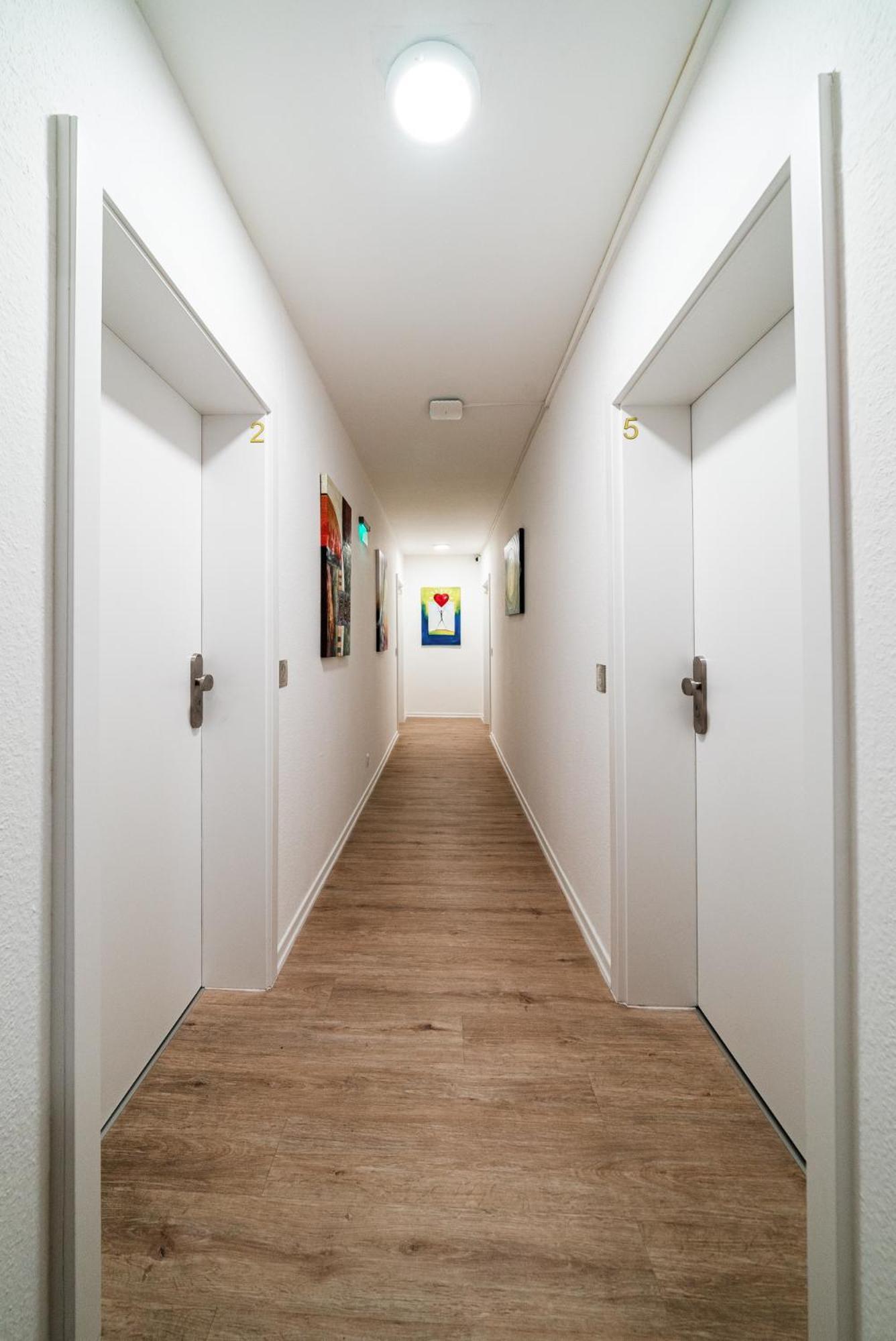 G & L Hotel Dortmund Bagian luar foto