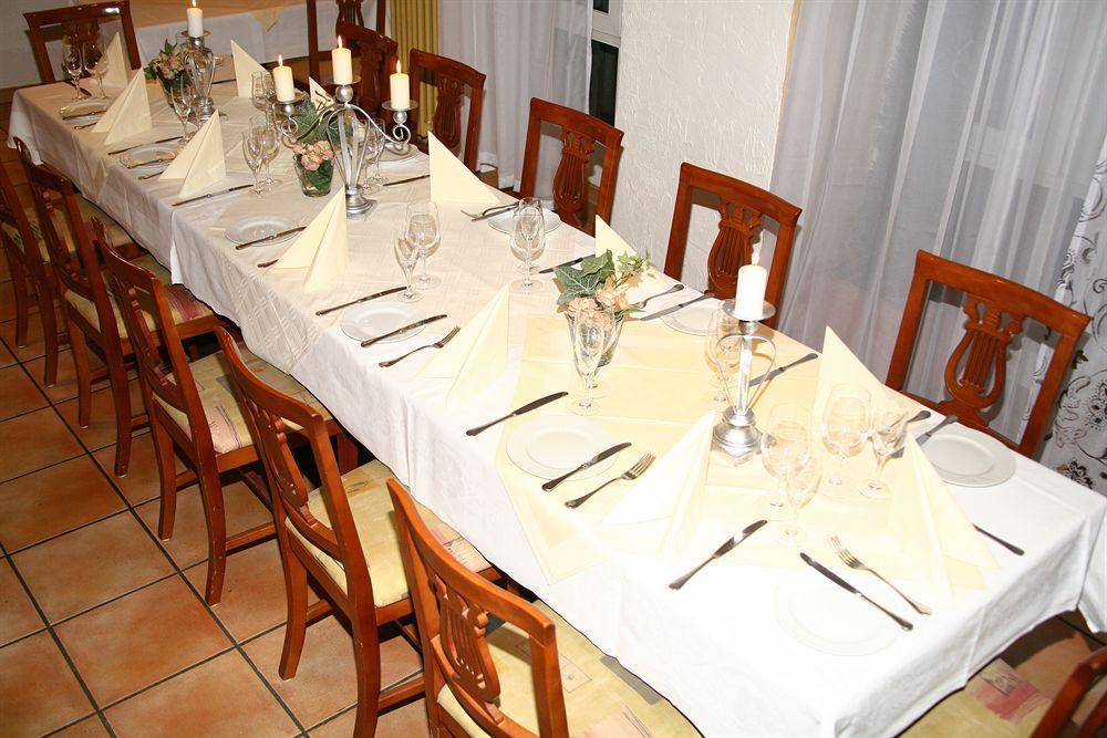 G & L Hotel Dortmund Bagian luar foto